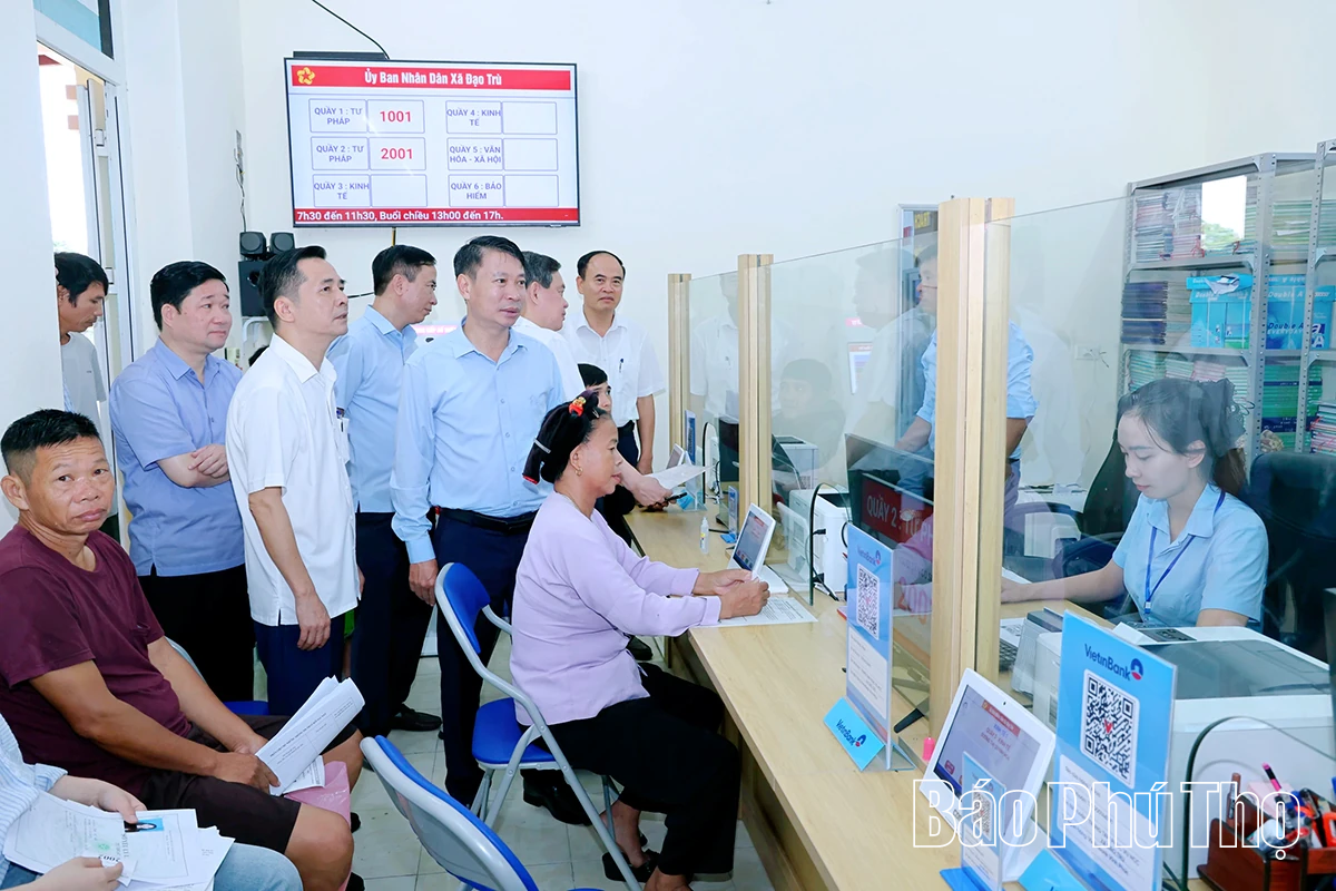 Phó Chủ tịch UBND tỉnh Nguyễn Khắc Hiếu làm việc với xã Đạo Trù