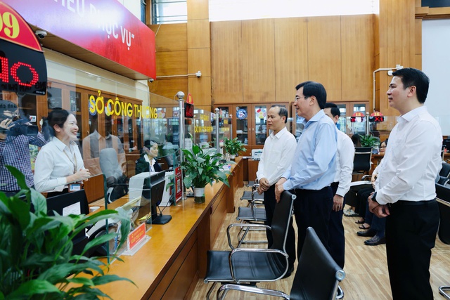 Tạo đột phá trong cải cách TTHC, nâng tầm chất lượng phục vụ người dân và doanh nghiệp- Ảnh 4.