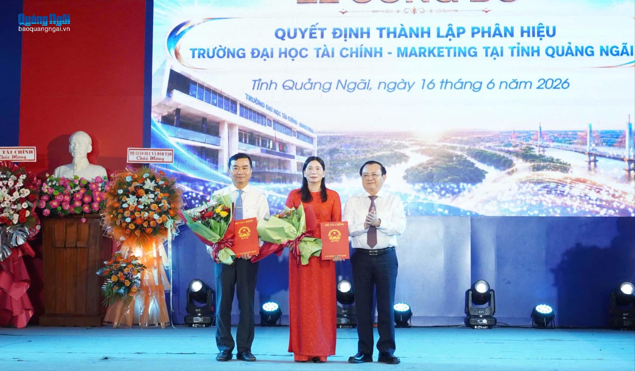 Báo và Phát thanh, Truyền hình Quảng Ngãi