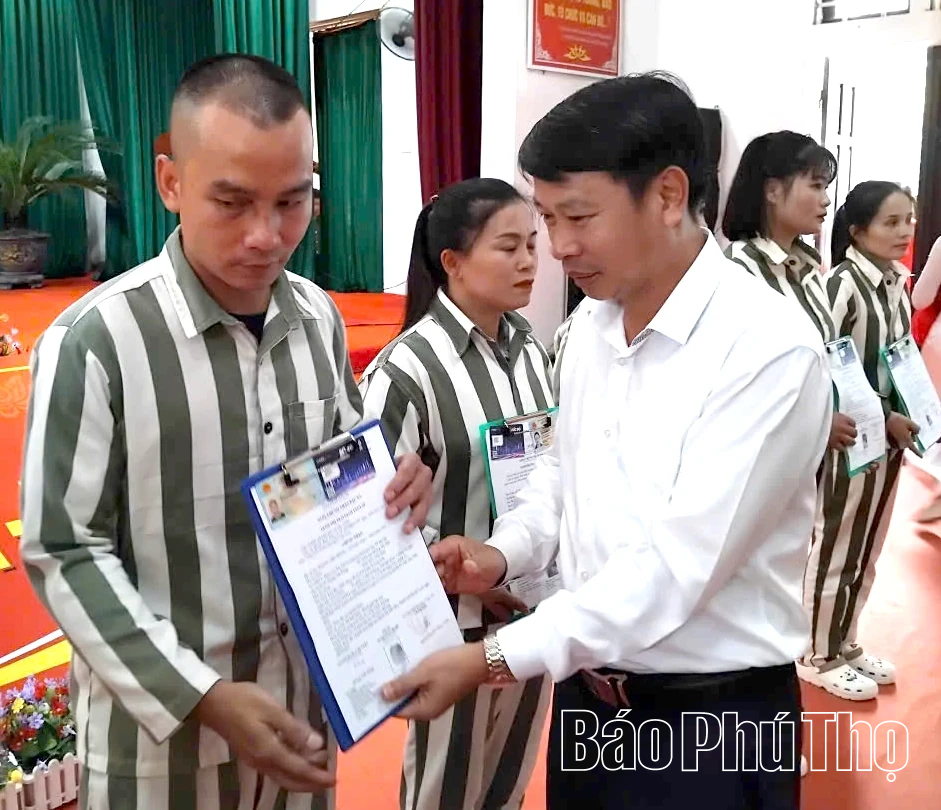 308 phạm nhân tại Trại giam Tân Lập được đặc xá