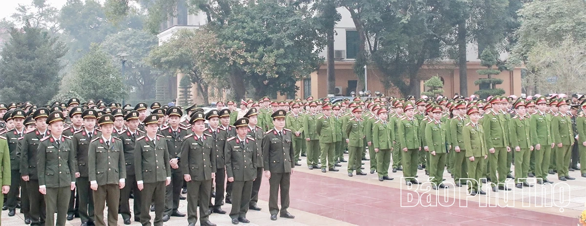 Ra quân thực hiện Đợt cao điểm tấn công, trấn áp tội phạm, bảo đảm an ninh trật tự