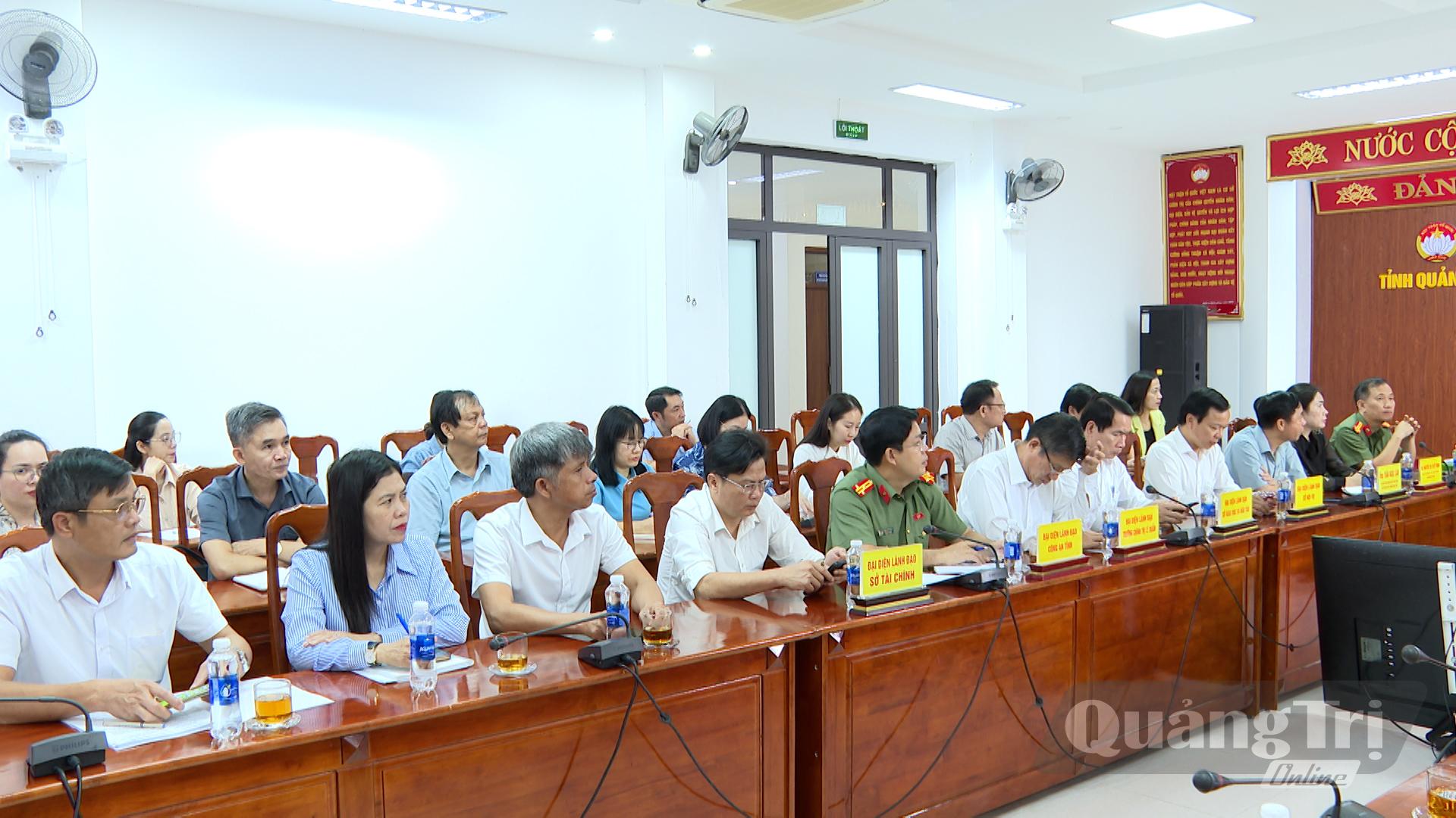 Đại biểu tham dự hội thảo - Ảnh: NL