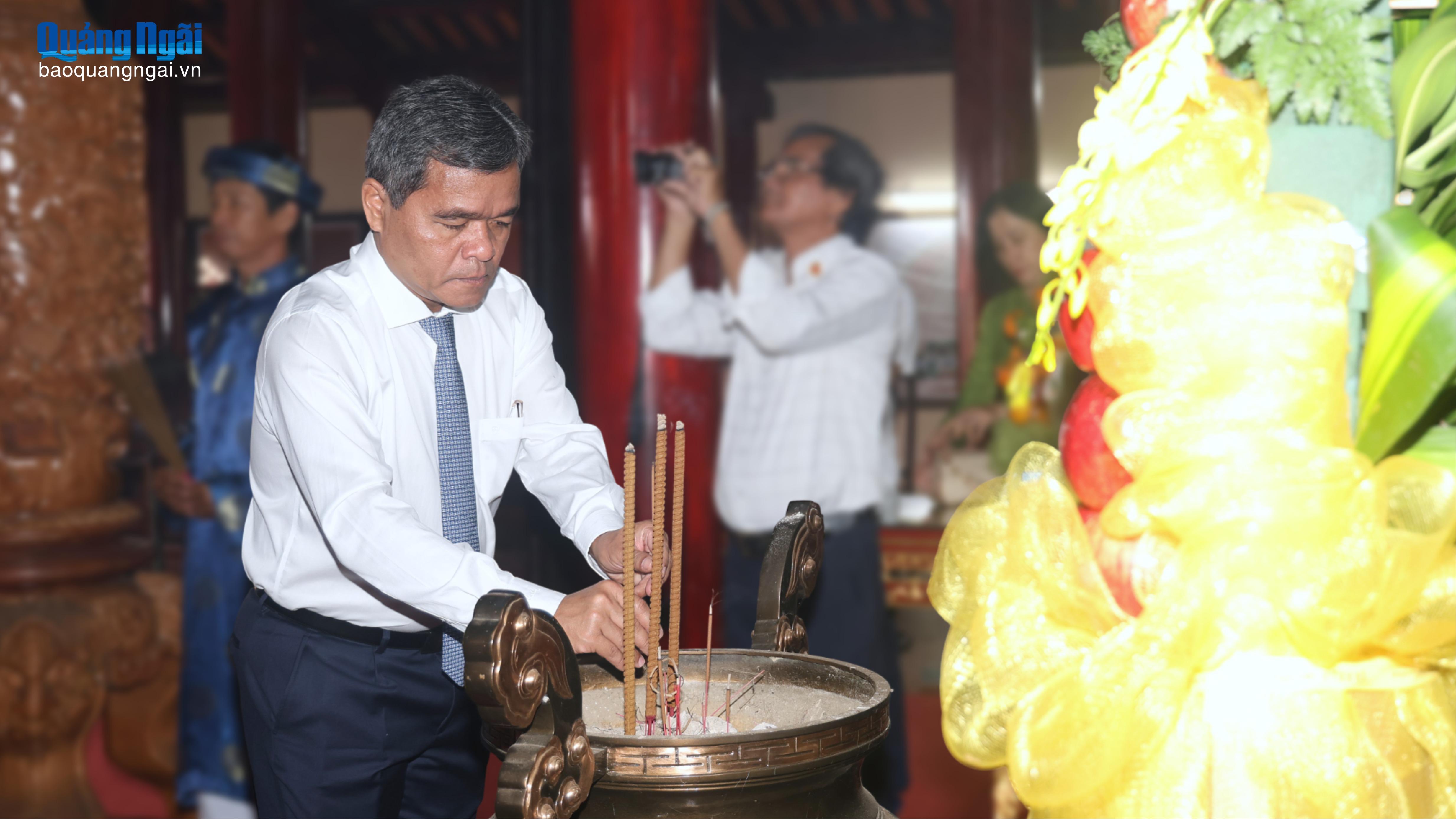 Báo và Phát thanh, Truyền hình Quảng Ngãi