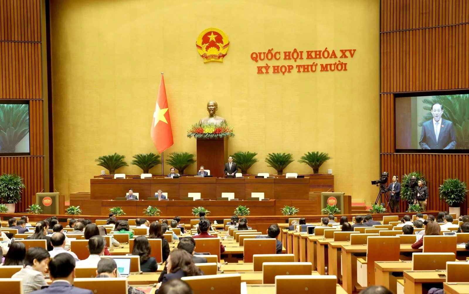 Ngày 25/10, Quốc hội họp riêng về công tác nhân sự