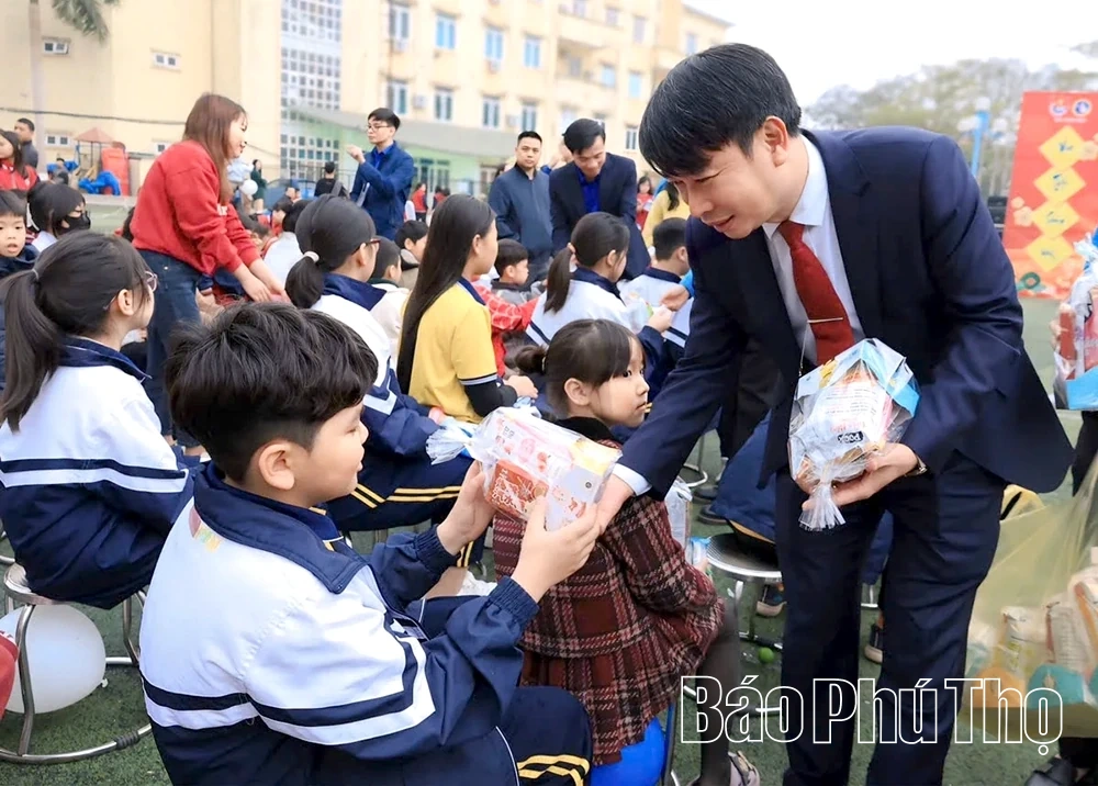 Ấm lòng người lao động