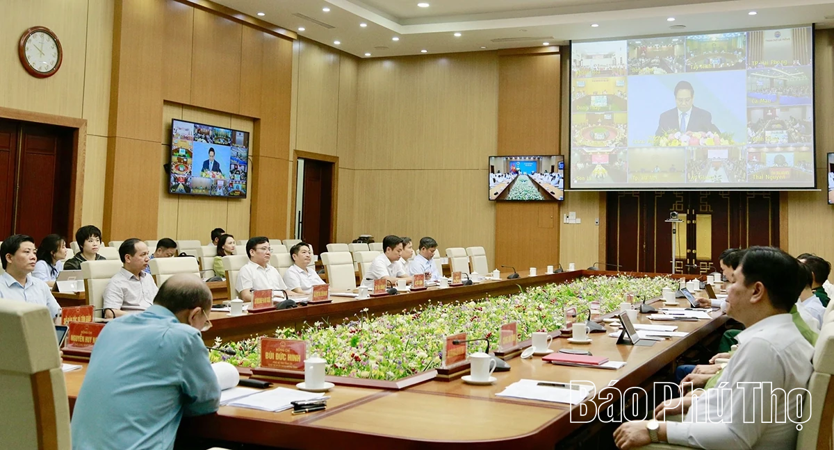 Tổng kết chương trình và phong trào thi đua cả nước chung tay xóa nhà tạm, nhà dột nát