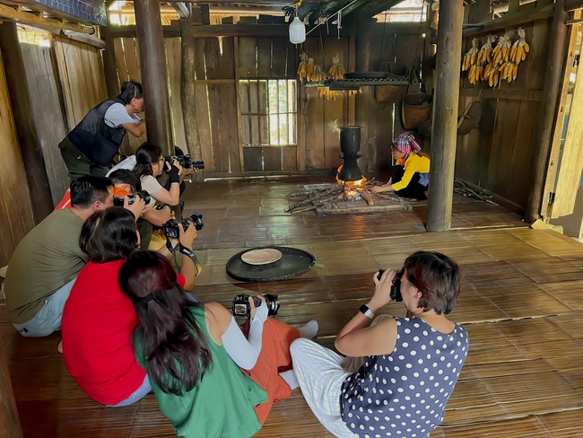 Long Cốc – Phú Thọ: Tiềm năng phát triển du lịch văn hóa và đồi chè hướng đến giảm nghèo bền vững - Ảnh 4.