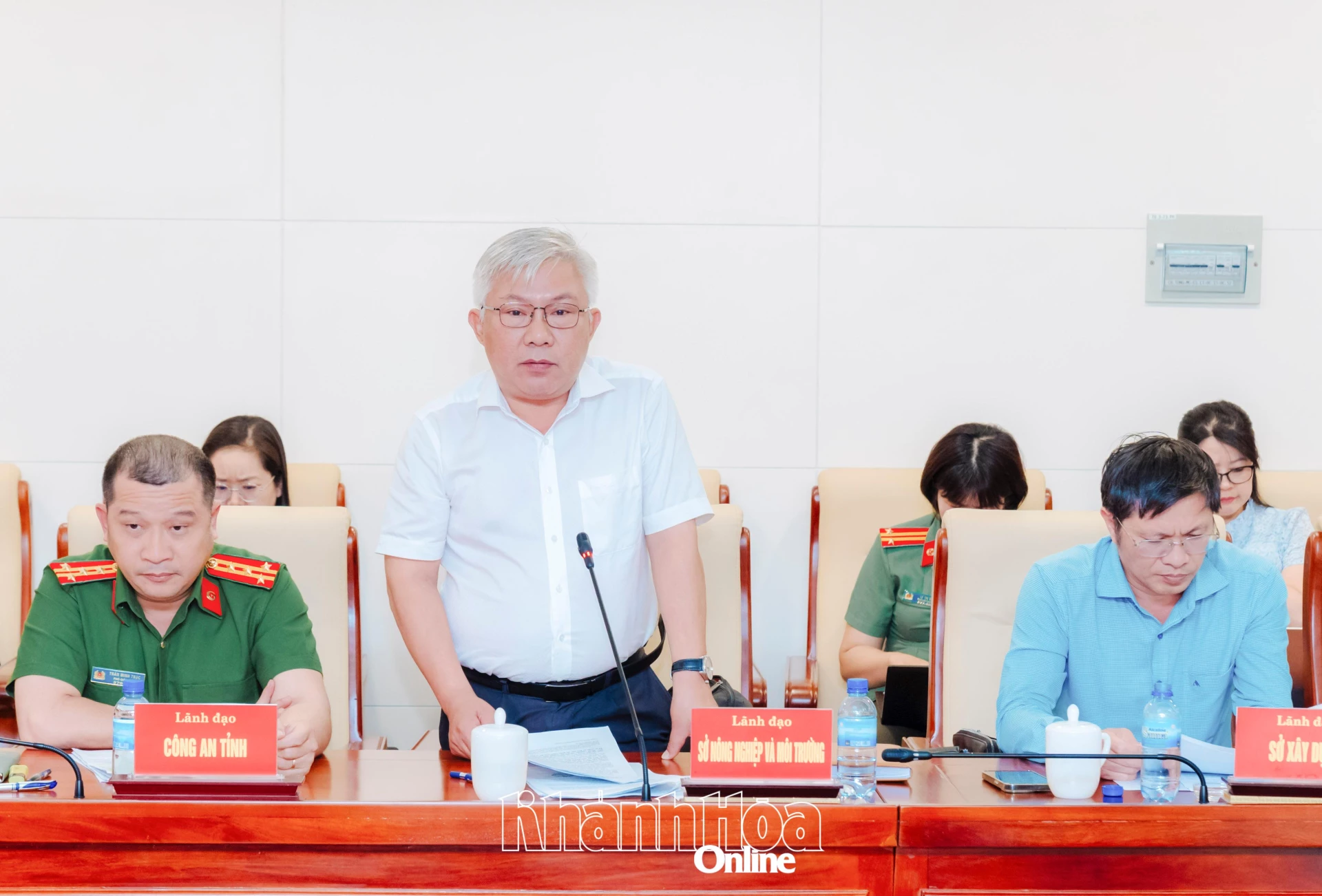 Lãnh đạo Sở Nông nghiệp và Môi trường phát biểu tại hội nghị.