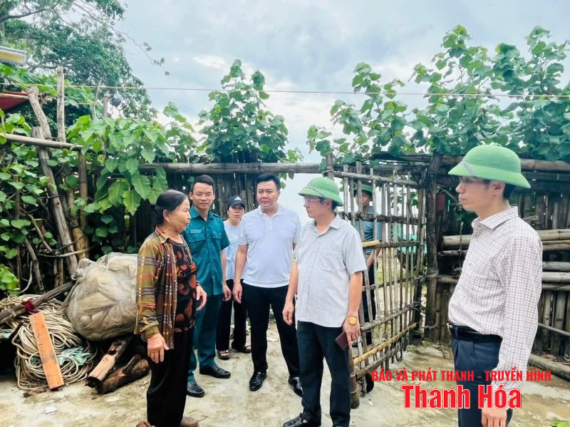 Phường Nam Sầm Sơn Sơ tán 262 hộ dân đến nơi an toàn để tránh bão