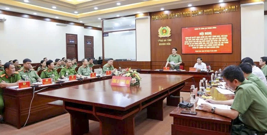 Quang cảnh hội nghị.