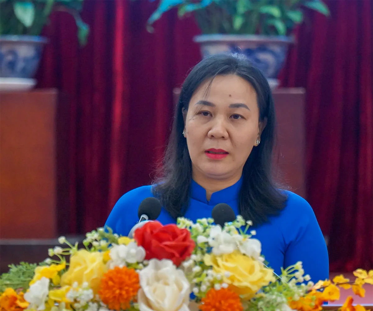 Tập trung hoàn thành tốt các chỉ tiêu, mục tiêu, nhiệm vụ phát triển kinh tế - xã hội, quốc phòng, an ninh giai đoạn 2021-2025