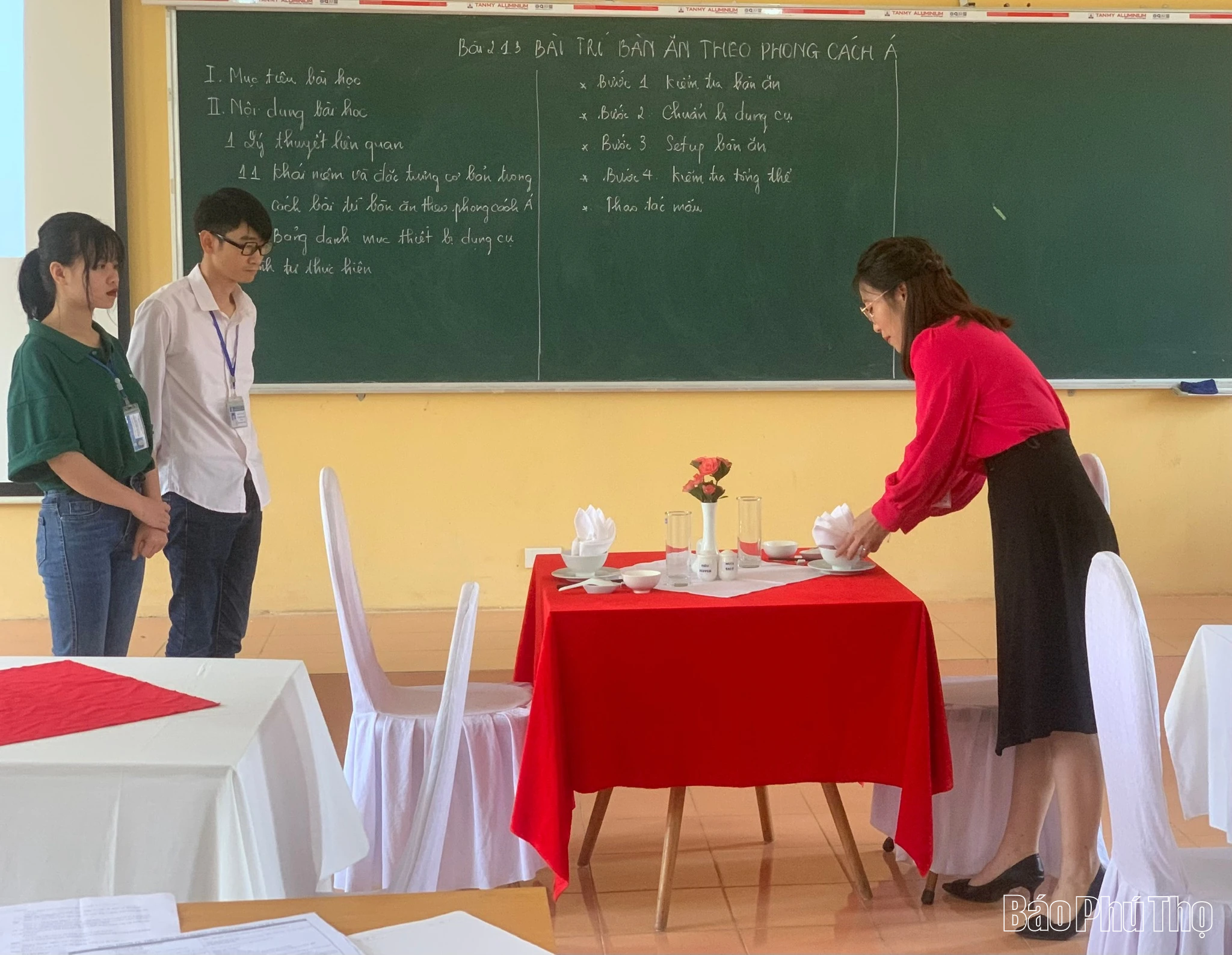 Đồng hành đào tạo nguồn nhân lực dân tộc thiểu số