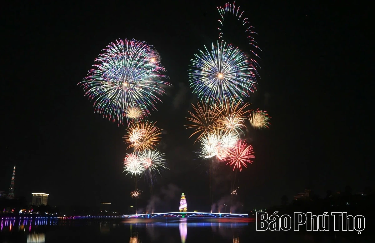 Chương trình nghệ thuật “Rạng rỡ non sông”