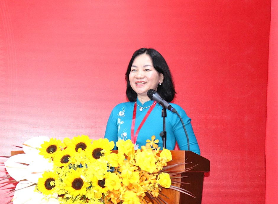 Phó Chủ tịch Thường trực Ủy ban MTTQ Việt Nam TPHCM Trương Thị Bích Hạnh phát biểu chỉ đạo tại đại hội