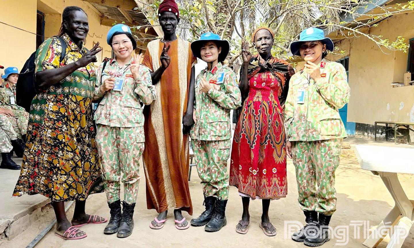 Tuyên truyền văn hóa Việt.