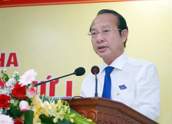 Đồng chí Võ Văn Dũng, Ủy viên Ban Thường vụ Thành ủy, Chủ nhiệm Ủy ban Kiểm tra Thành ủy TPHCM phát biểu chỉ đạo Đại hội Đảng bộ xã Châu Pha