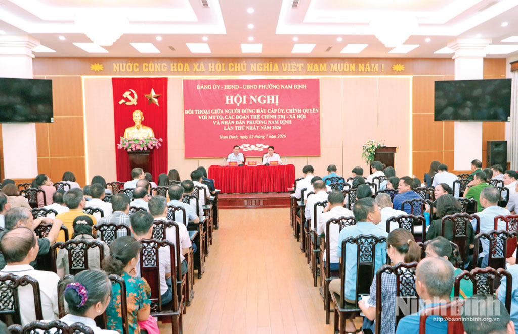 Phường Nam Định tổ chức hội nghị đối thoại giữa người đứng đầu cấp ủy, chính quyền với MTTQ, các đoàn thể chính trị - xã hội và nhân dân.