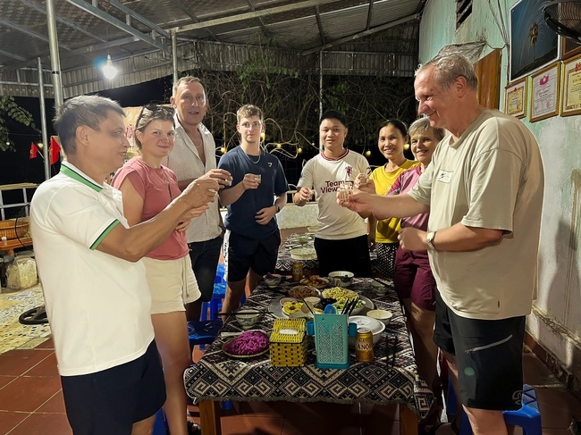 Long Cốc – Phú Thọ: Tiềm năng phát triển du lịch văn hóa và đồi chè hướng đến giảm nghèo bền vững - Ảnh 3.