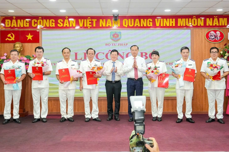 Ông Nguyễn Văn Hòa làm Trưởng Thi hành án dân sự TP.HCM- Ảnh 2. Ông Nguyễn Văn Hòa làm trưởng Thi hành án dân sự TP.HCM - Ảnh 2.