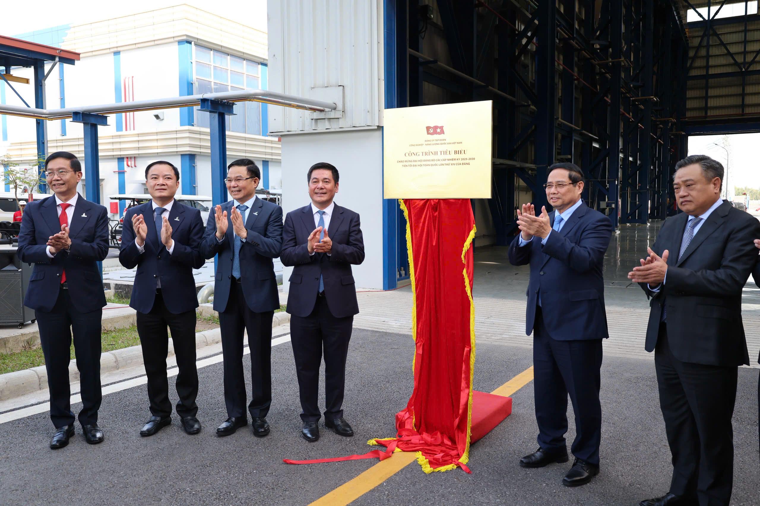 Nghi thức gắn biển 