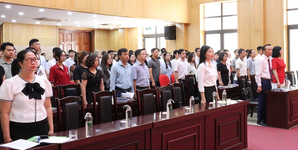 Khóa học có sự tham gia của 185 đảng viên dự bị thuộc các tổ chức cơ sở đảng trực thuộc Đảng bộ Bộ Nông nghiệp và Môi trường. Ảnh: Nguyễn Thủy.