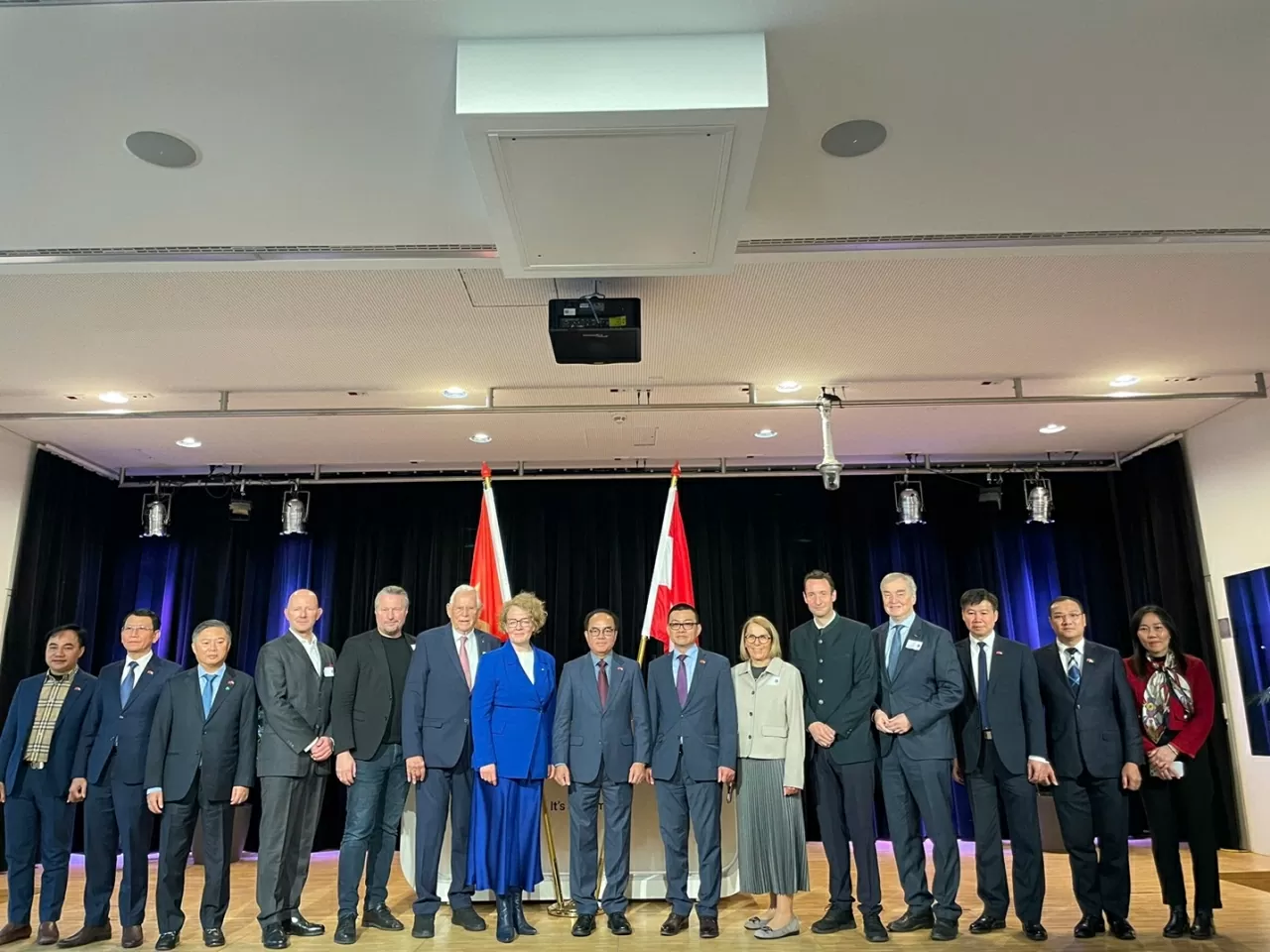 Diễn đàn Hợp tác về lao động có tay nghề và đào tạo nghề: Hiện thực hóa mục tiêu hợp tác Việt Nam-Áo Diễn đàn Hợp tác về lao động có tay nghề và đào tạo nghề: Hiện thực hóa mục tiêu hợp tác Việt Nam-Áo