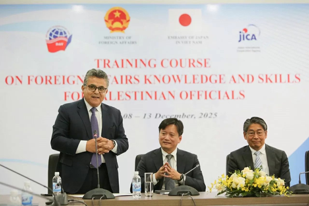 (Nguồn: Ban đào tạo, bồi dưỡng cán bộ đối ngoại) (Nguồn: Ban đào tạo, bồi dưỡng cán bộ đối ngoại)