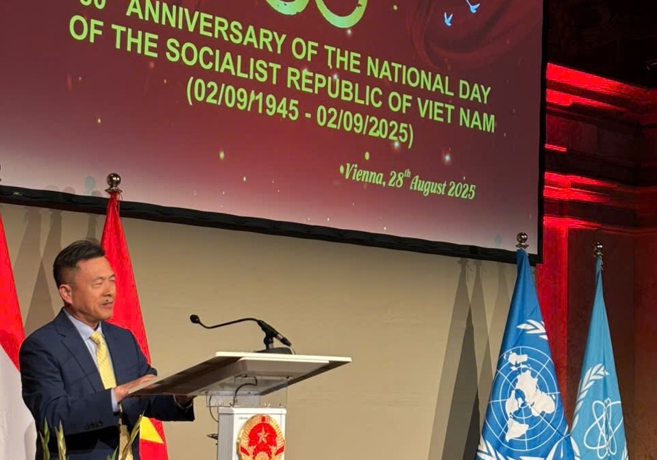 Kỷ niệm 80 năm Quốc khánh tại Áo: Tràn ngập sắc màu, âm thanh và văn hóa Kỷ niệm 80 năm Quốc khánh tại Áo: Tràn ngập sắc màu, âm thanh và văn hóa