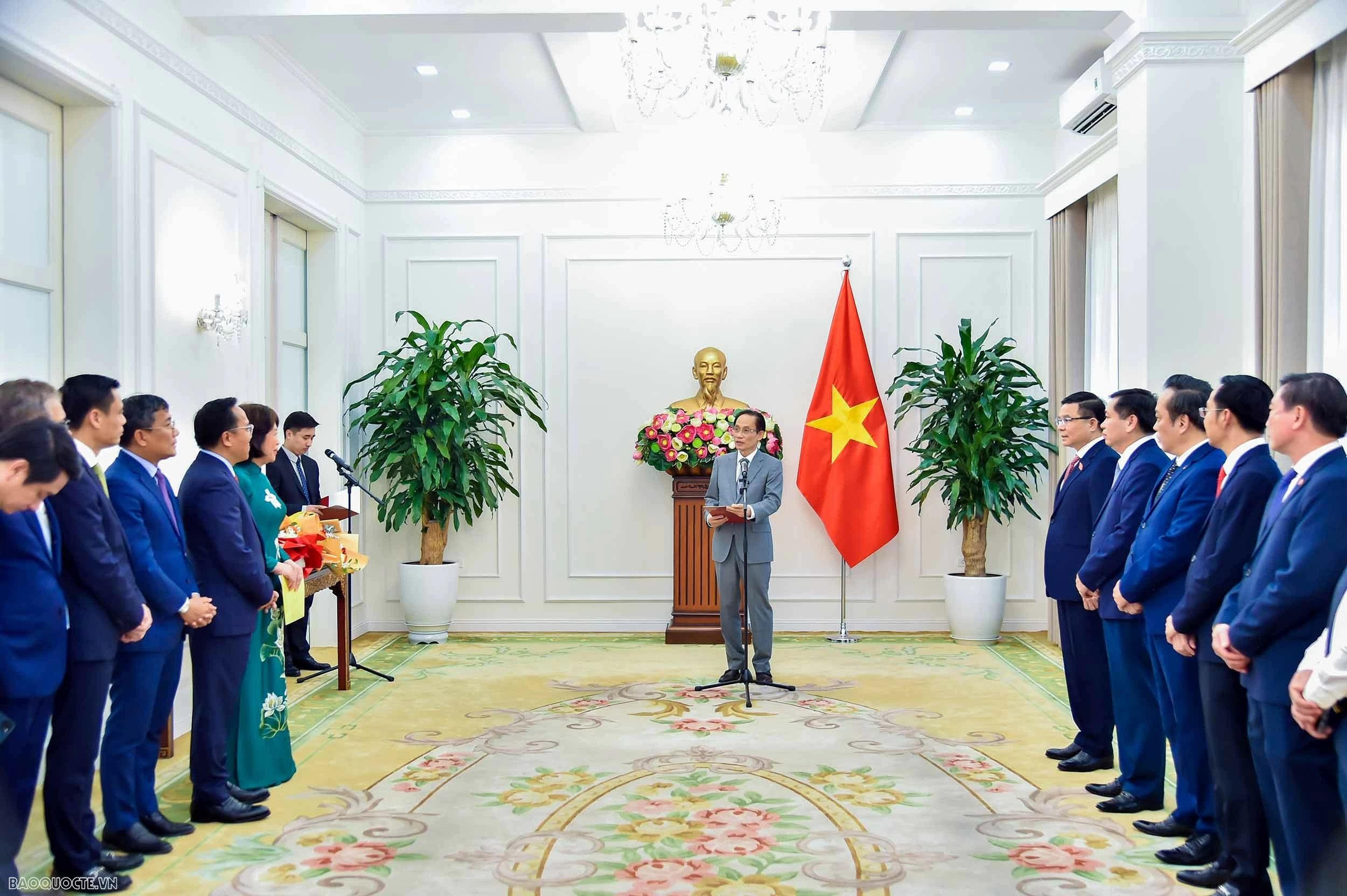 Bộ Ngoại giao công bố và trao Quyết định bổ nhiệm Thứ trưởng Bộ Ngoại giao