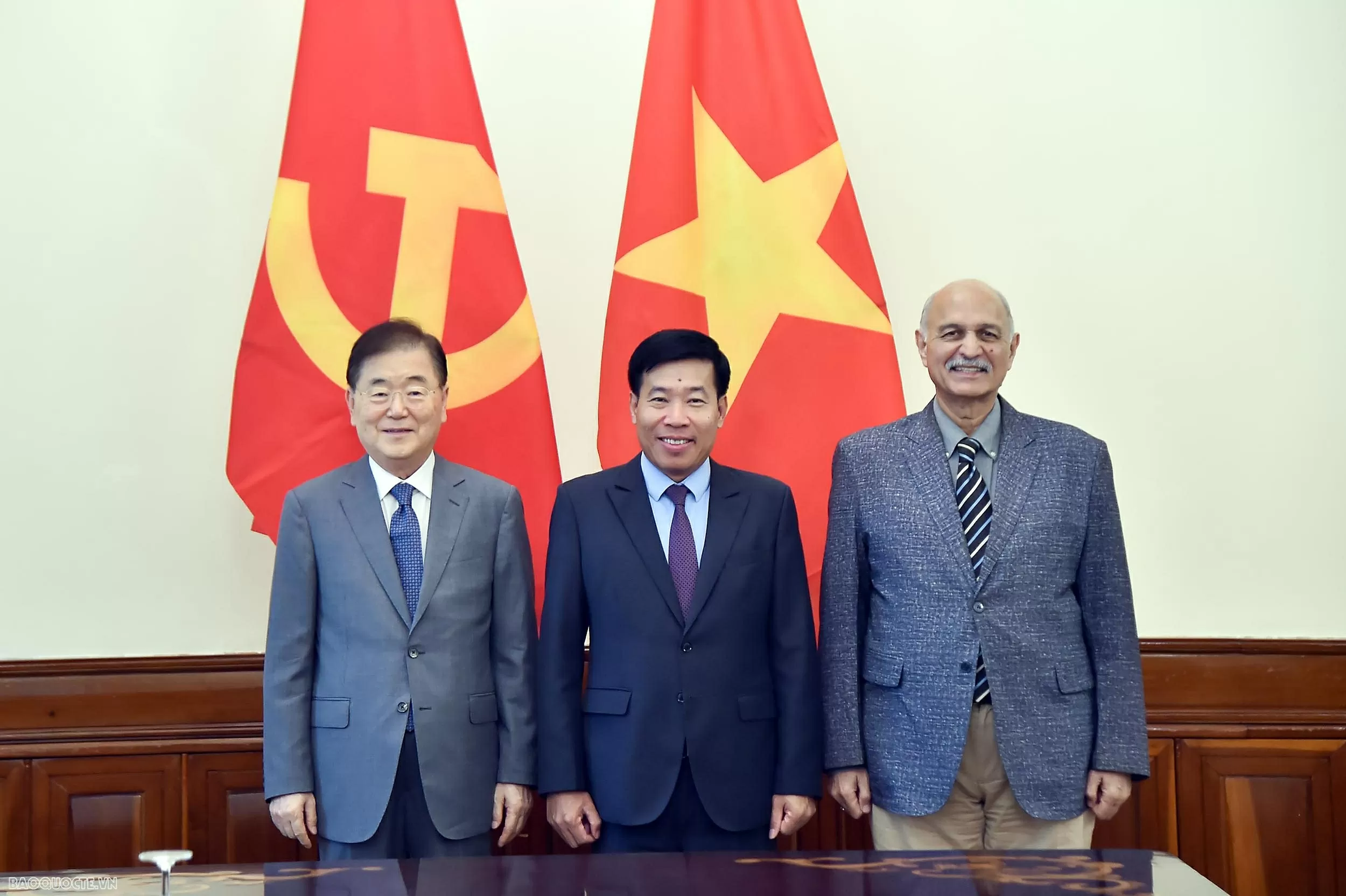 Đoàn Ban Lãnh đạo Hội nghị quốc tế các đảng chính trị châu Á thăm làm việc tại Việt Nam và tham dự Lễ kỷ niệm 80 năm Cách mạng Tháng Tám và Quốc khánh 02/9 Thứ trưởng Nguyễn Mạnh Cường tiếp Ban Lãnh đạo Hội nghị quốc tế các đảng chính trị châu Á