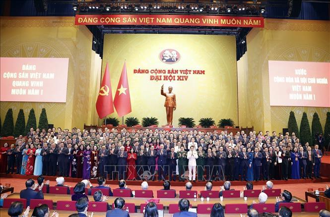 Ch&uacute; th&iacute;ch ảnh