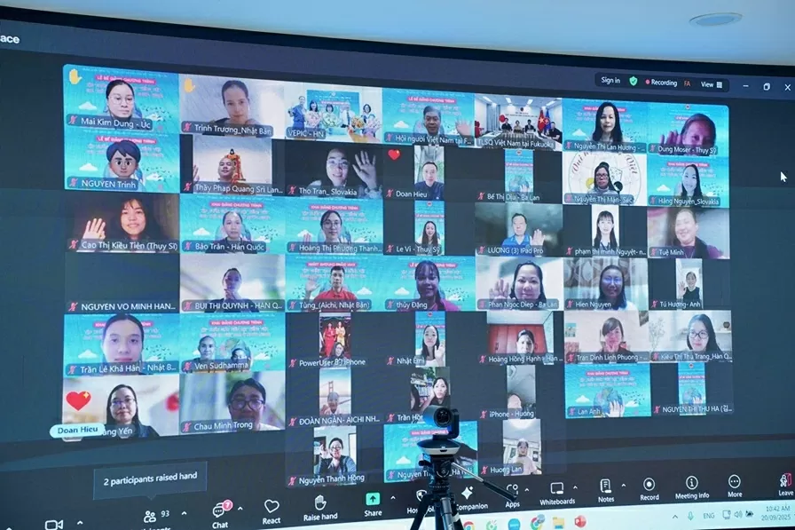 Bế mạc khóa tập huấn 'Phương pháp giảng dạy tiếng Việt cho trẻ em Việt Nam ở nước ngoài' Bế mạc khóa tập huấn 'Phương pháp giảng dạy tiếng Việt cho trẻ em Việt Nam ở nước ngoài'