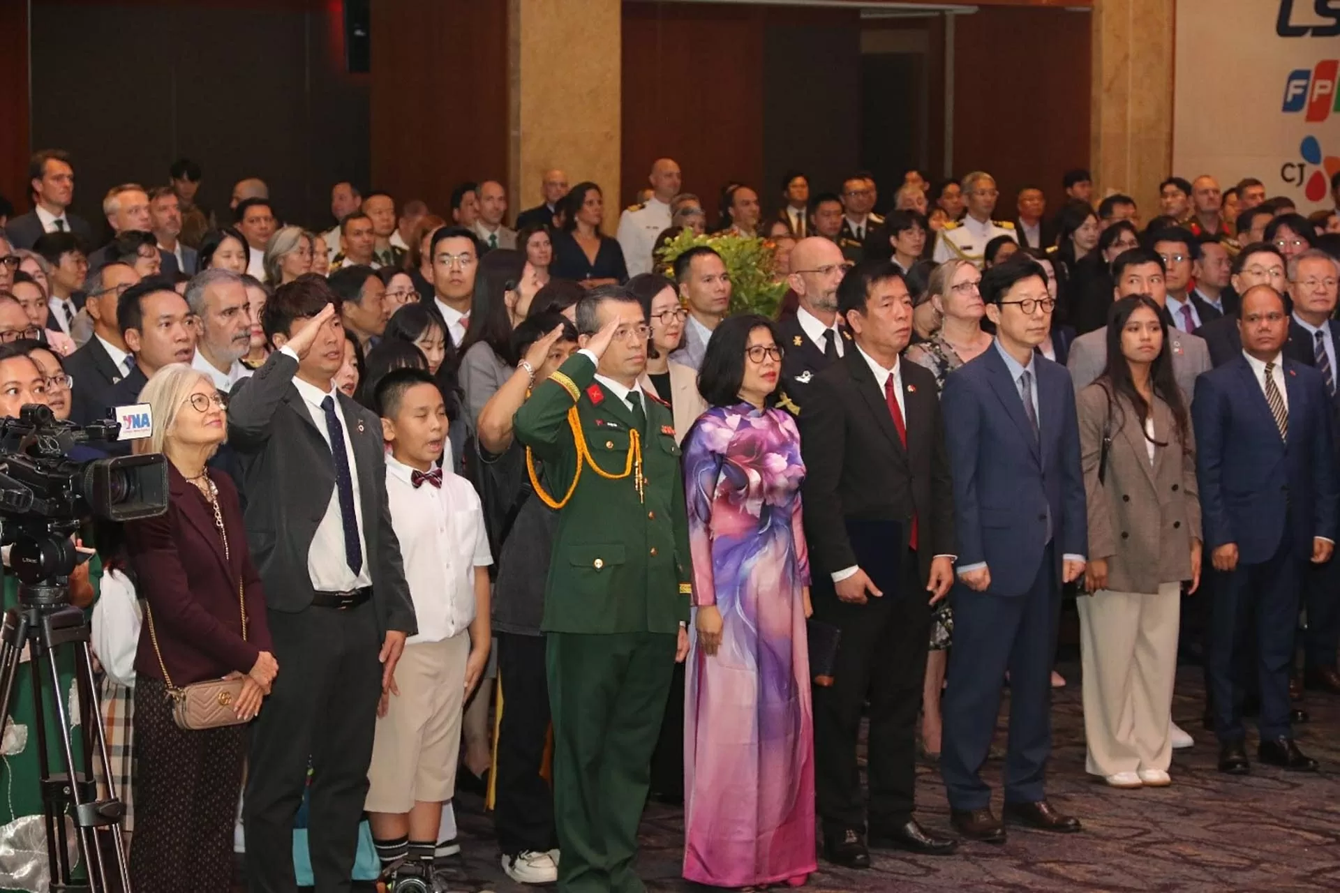 Đại sứ quán Việt Nam tại Hàn Quốc trang trọng tổ chức kỷ niệm 80 năm Quốc khánh 2/9 Đại sứ quán Việt Nam tại Hàn Quốc trang trọng tổ chức kỷ niệm 80 năm Quốc khánh 2/9