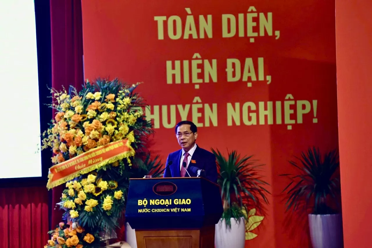 Toàn văn phát biểu của Phó Thủ tướng, Bộ trưởng Ngoại giao Bùi Thanh Sơn tại Đại hội đại biểu Đảng bộ Bộ Ngoại giao lần thứ I, nhiệm kỳ Toàn văn phát biểu của Phó Thủ tướng, Bộ trưởng Ngoại giao Bùi Thanh Sơn tại Đại hội đại biểu Đảng bộ Bộ Ngoại giao lần thứ I, nhiệm kỳ