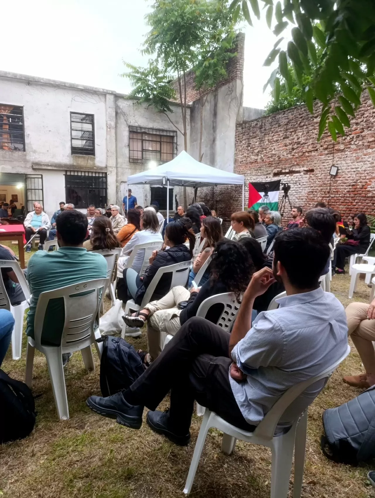 Xuất bản tuyển tập Chủ tịch Hồ Chí Minh góp phần mở rộng quan hệ hữu nghị hai dân tộc Việt Nam-Uruguay Xuất bản tuyển tập Chủ tịch Hồ Chí Minh góp phần mở rộng quan hệ hữu nghị hai dân tộc Việt Nam-Uruguay