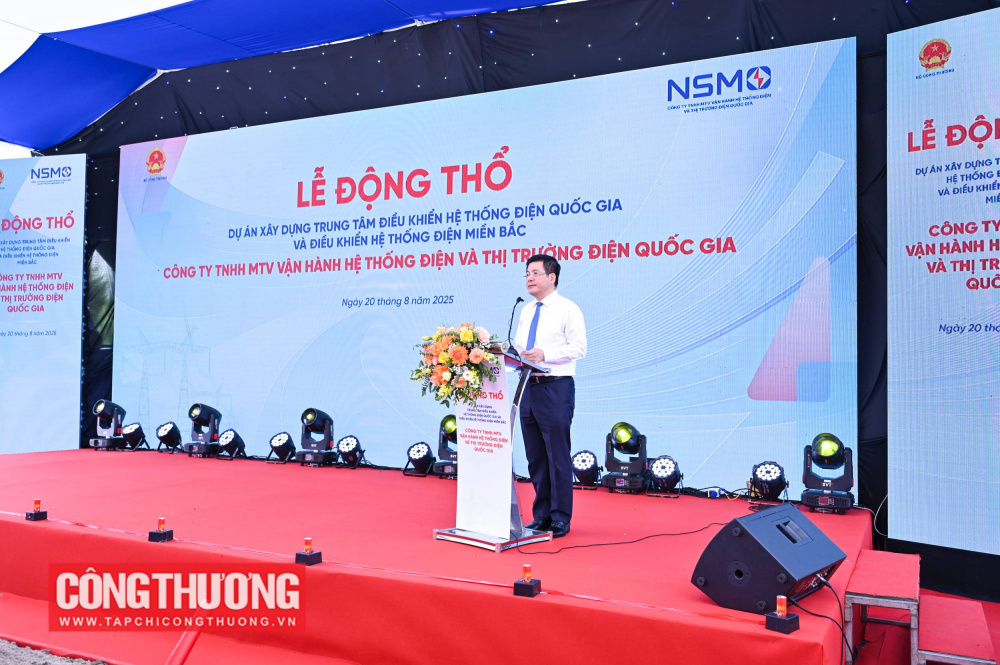 Bộ trưởng Bộ Công Thương Nguyễn Hồng Diên bày tỏ niềm vui mừng khi dự án quan trọng của ngành điện được động thổ vào dịp kỷ niệm 80 năm Cách mạng Tháng Tám và Quốc khánh 2/9