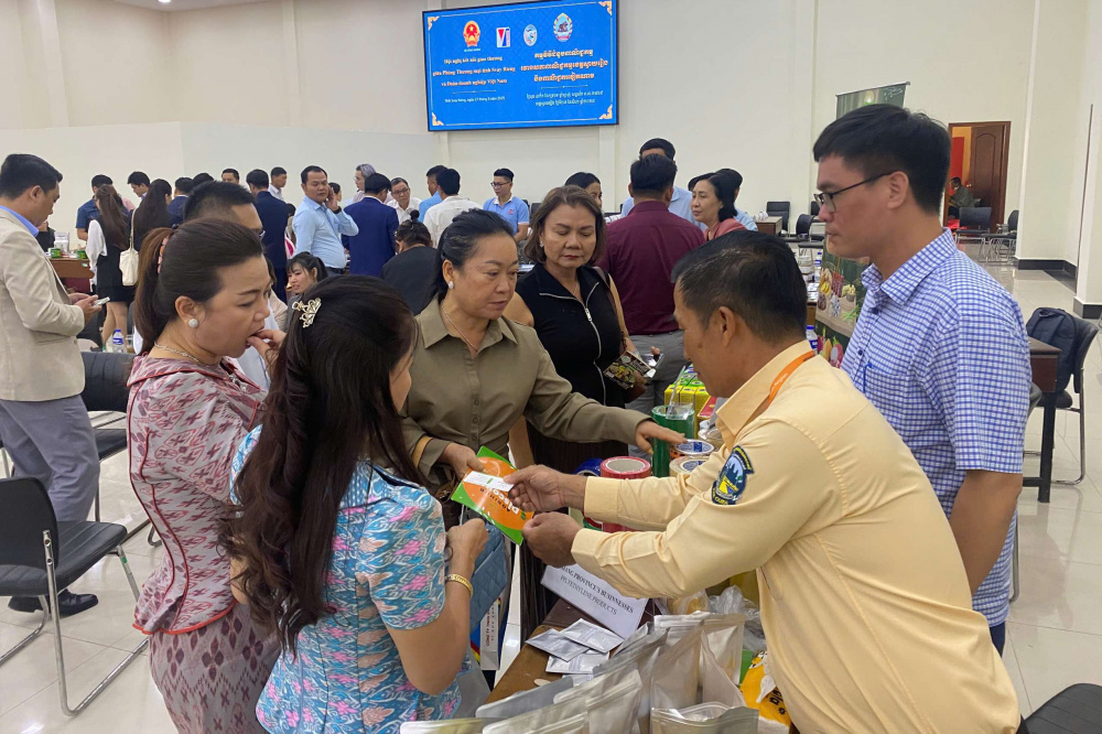 Đẩy mạnh xúc tiến thương mại Việt Nam - Campuchia, hướng tới mục tiêu đạt kim ngạch 20 tỷ USD