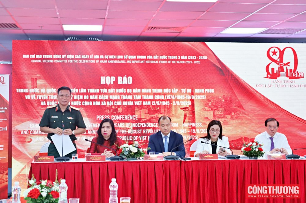 Khai trương Trung tâm Báo chí về triển lãm 80 năm Hành trình độc lập Tự do Hạnh phúc