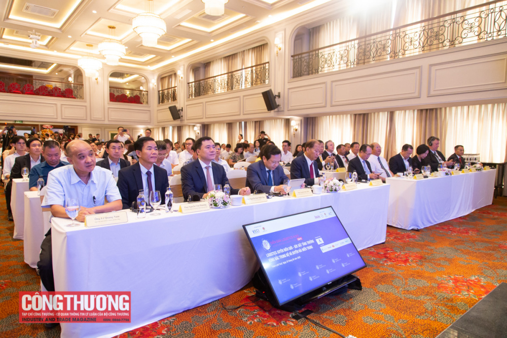 Thứ trưởng Bộ Công Thương Nguyễn Sinh Nhật Tân