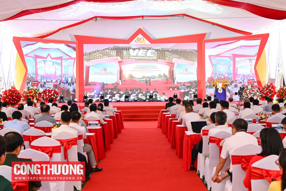 công trình khởi công