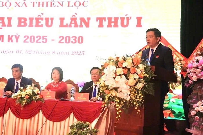 Bí thư Đảng uỷ, Chủ tịch HĐND xã Thiên Lộc Phạm Xuân Toàn phát biểu khai mạc Đại hội.