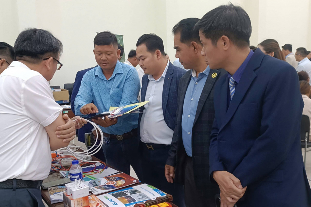 Đẩy mạnh xúc tiến thương mại Việt Nam - Campuchia, hướng tới mục tiêu đạt kim ngạch 20 tỷ USD