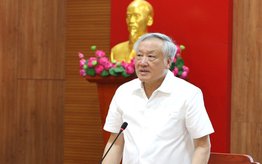 Phó Thủ tướng Thường trực nêu rõ: Khánh Hòa phải coi việc xử lý, tháo gỡ khó khăn cho các dự án tồn đọng là nhiệm vụ trọng tâm, đặc biệt quan trọng - Ảnh: VGP