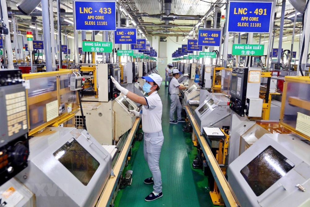 Đẩy mạnh phân cấp, đơn giản hóa thủ tục cho nhà đầu tư nước ngoài