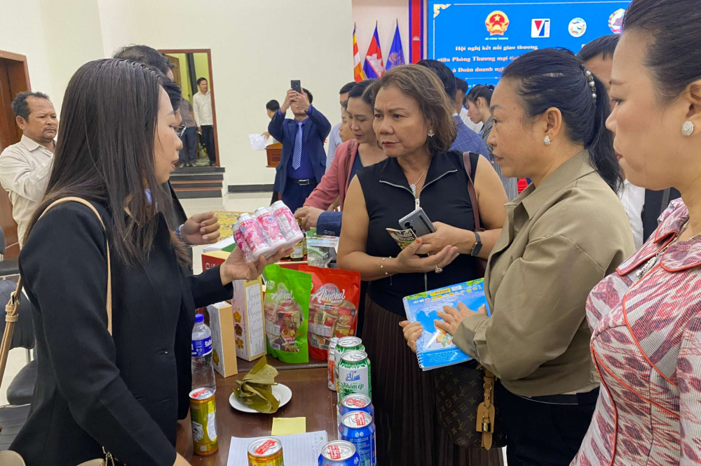 Đẩy mạnh xúc tiến thương mại Việt Nam - Campuchia, hướng tới mục tiêu đạt kim ngạch 20 tỷ USD