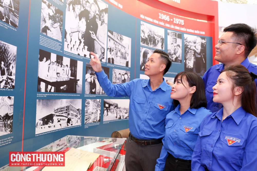 Triển lãm thành tựu Ngành Công Thương: Tiếp lửa để thế hệ trẻ vững bước tiến vào kỷ nguyên mới