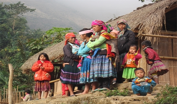 Tình trạng tạo hôn và hôn nhận cận huyết thống vẫn còn xảy ra trên địa bàn(ảnh minh họa) Tình trạng tạo hôn và hôn nhận cận huyết thống vẫn còn xảy ra trên địa bàn(ảnh minh họa)