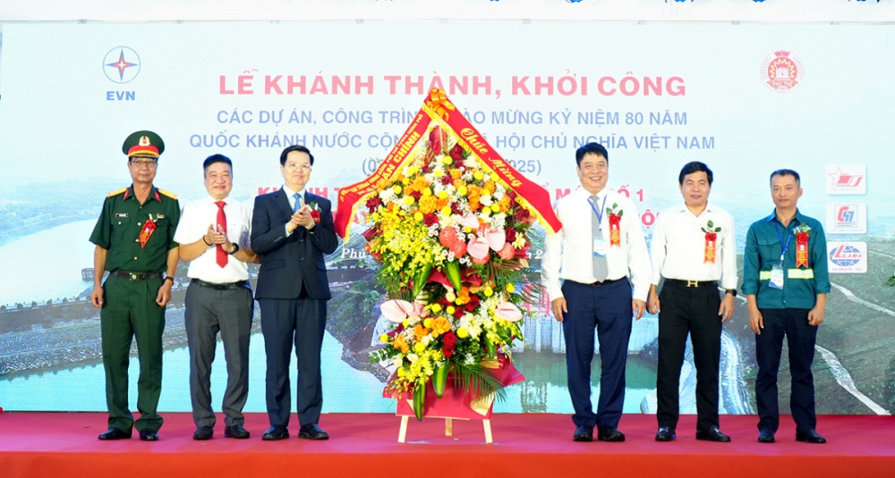 Thủy điện Hòa Bình mở rộng