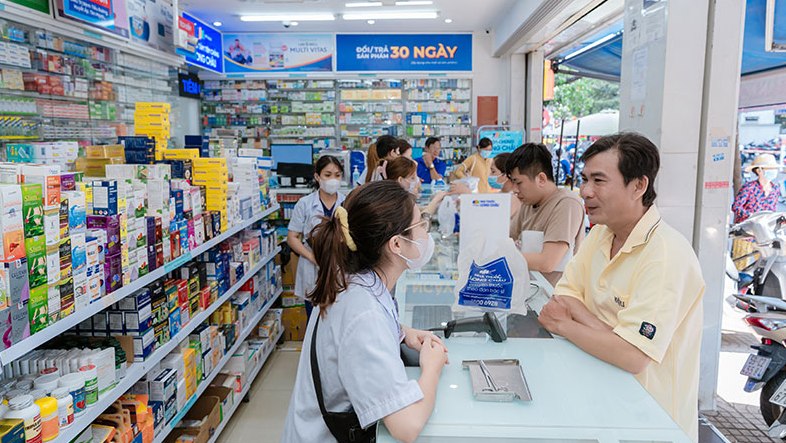 FPT Long Châu FPT Retail