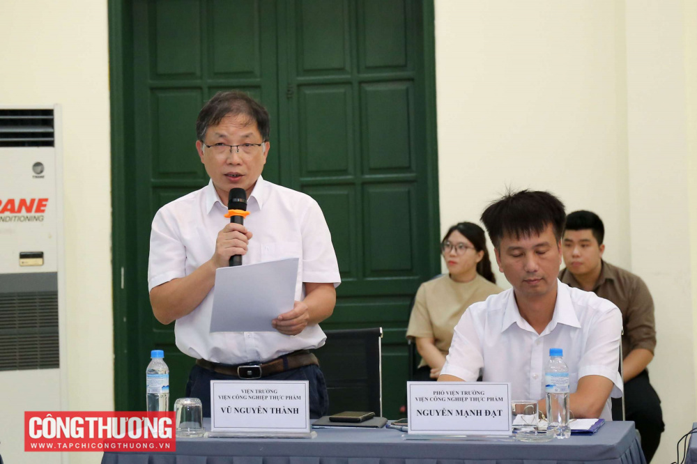 Bộ trưởng Nguyễn Hồng Diên làm việc với Viện Công nghiệp Thực phẩm